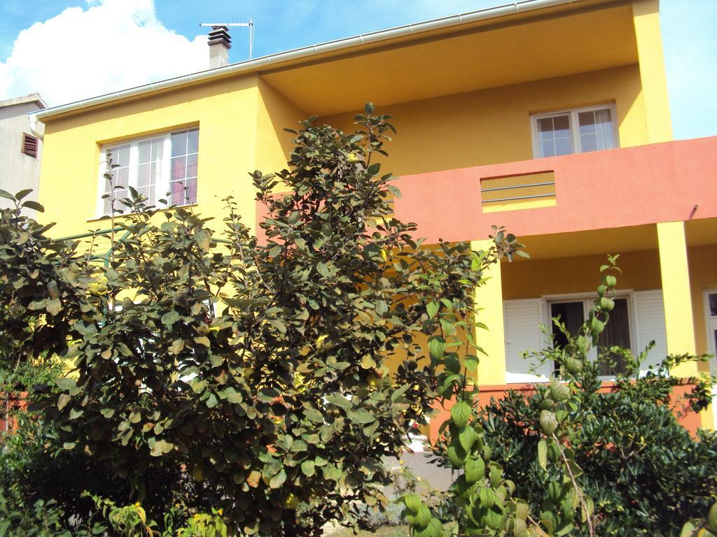 Apartments Mira Biograd Na Moru Ngoại thất bức ảnh
