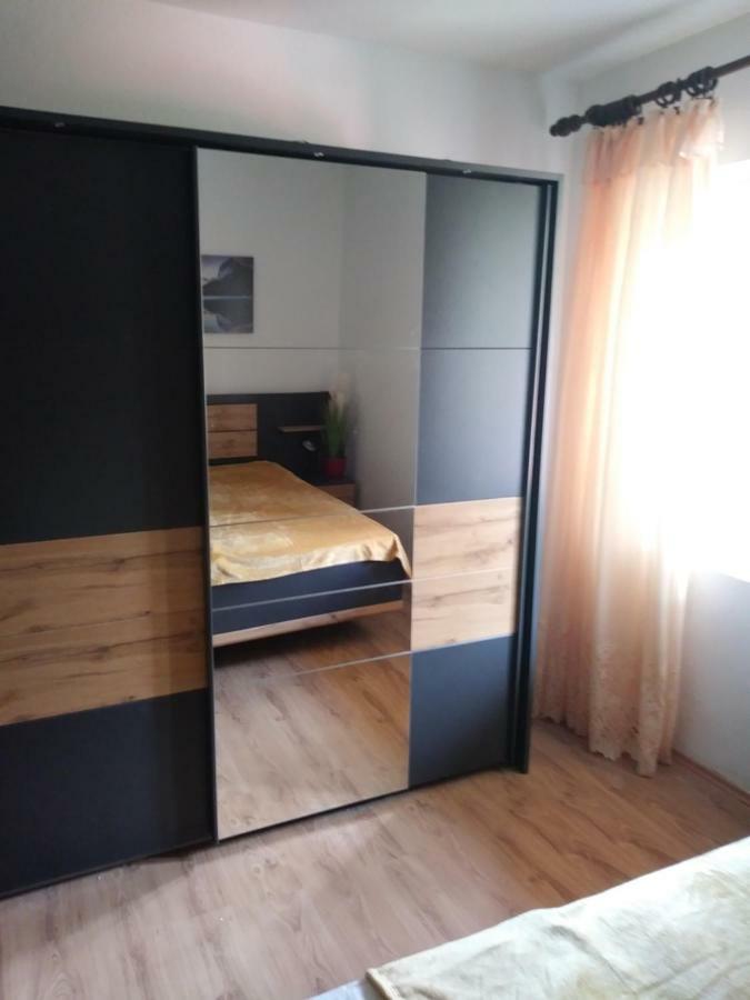 Apartments Mira Biograd Na Moru Ngoại thất bức ảnh