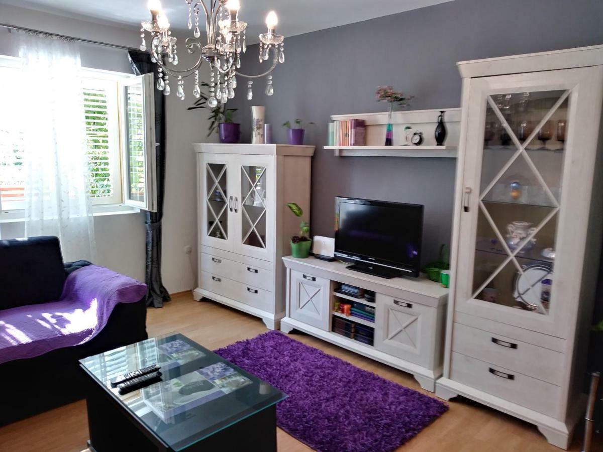 Apartments Mira Biograd Na Moru Ngoại thất bức ảnh