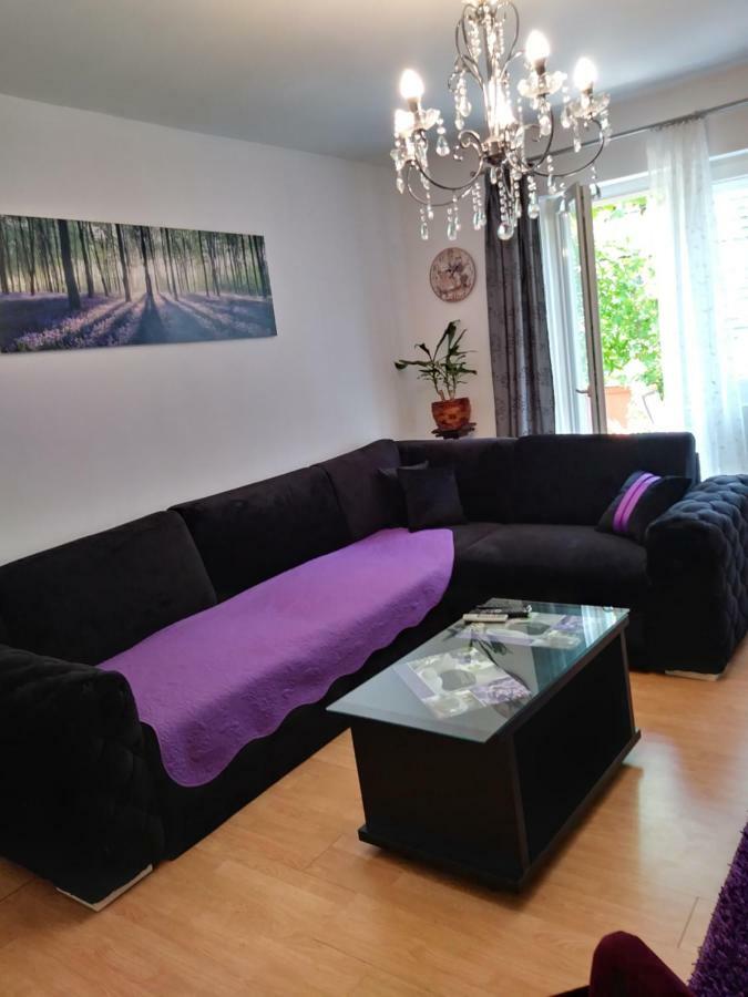 Apartments Mira Biograd Na Moru Ngoại thất bức ảnh