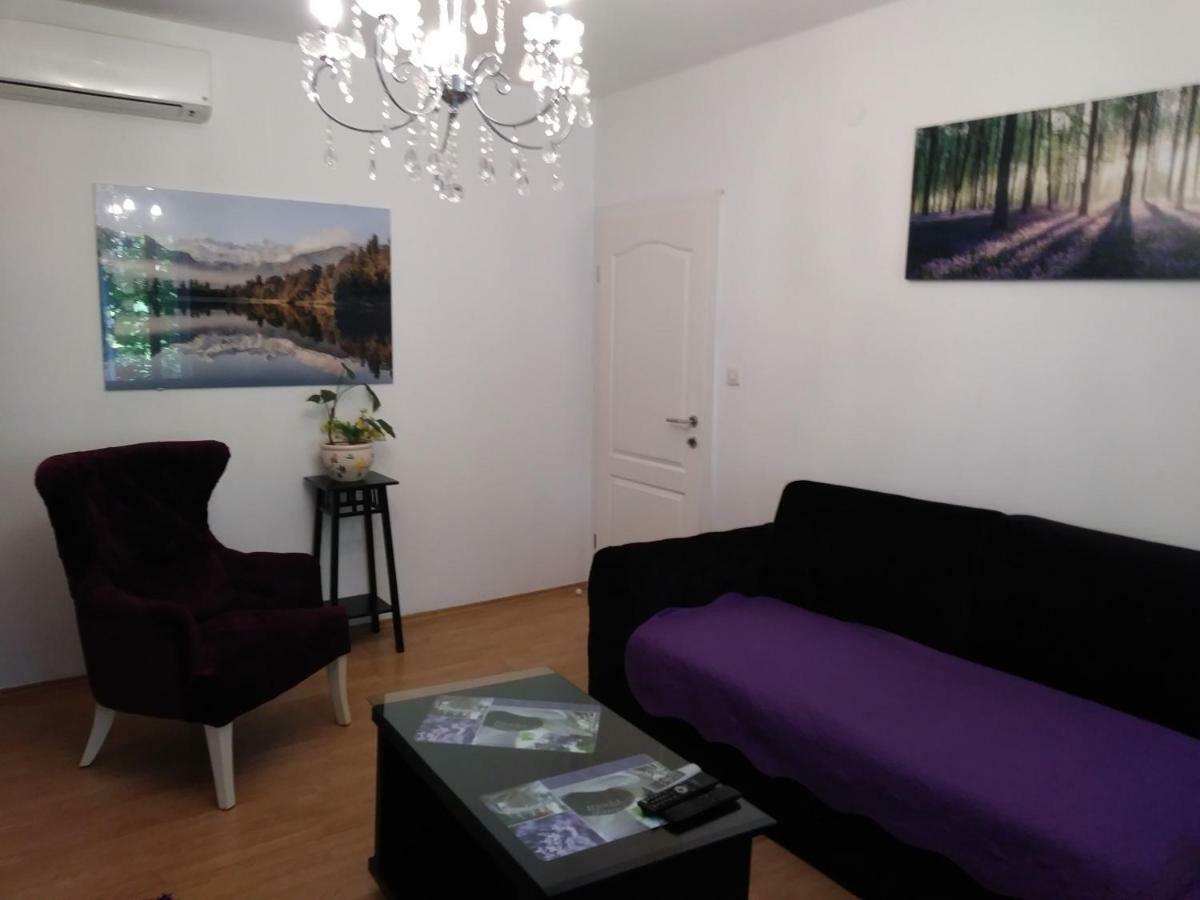 Apartments Mira Biograd Na Moru Ngoại thất bức ảnh